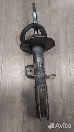 Амортизатор передний левый Bmw X5 E53