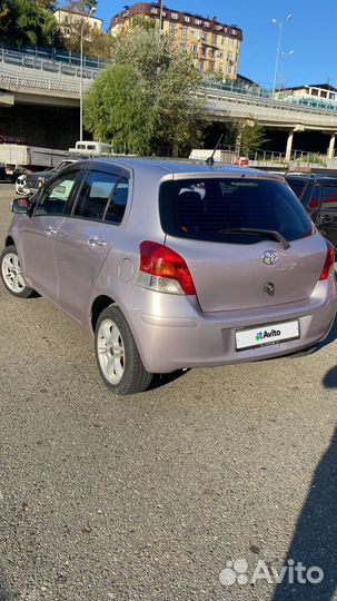 Toyota Vitz 1.0 CVT, 2010, 123 000 км