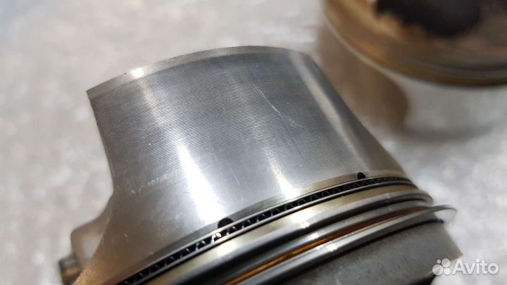 BMW S1000RR K46 Поршни