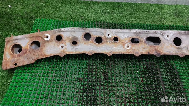 Балка подрадиаторная Nissan Tiida 2008