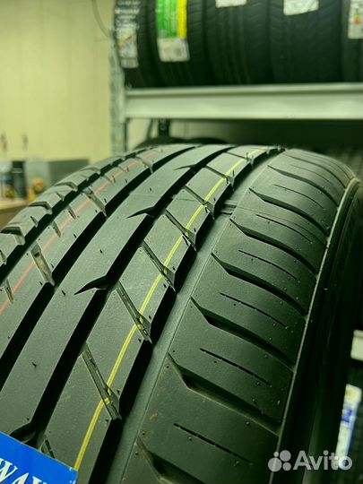 Bearway BW118 275/35 R19 112T