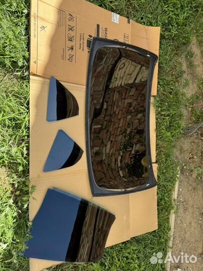 Комплект задних стекл для камри 70-75