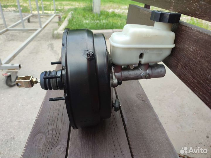 Вакуумный насос на kia Sarento 2008г