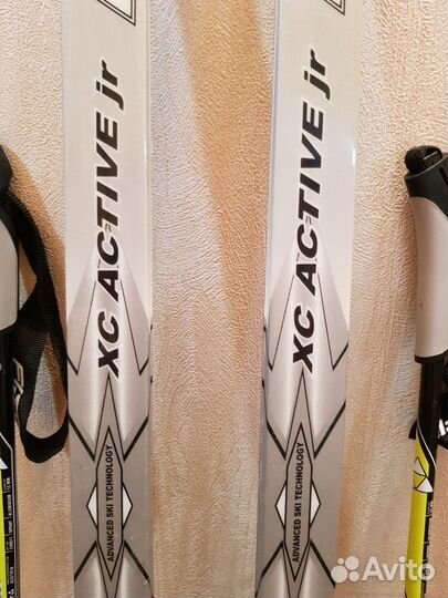 Беговые лыжи классические бу для ребенка