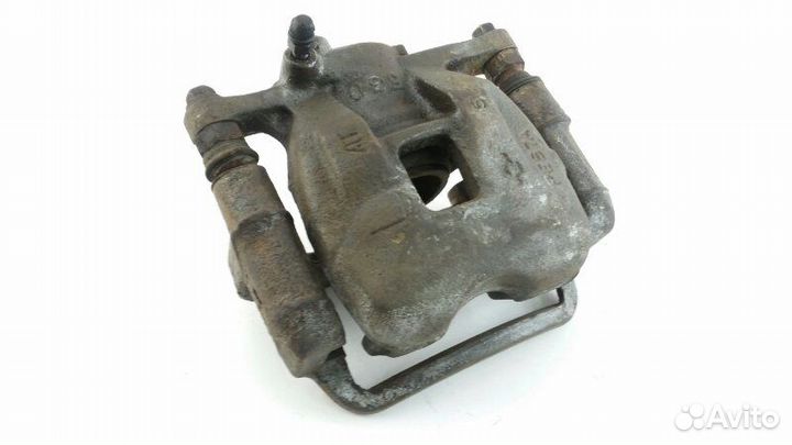 Суппорт передний левый Toyota Mark Ii GX90 1GFE