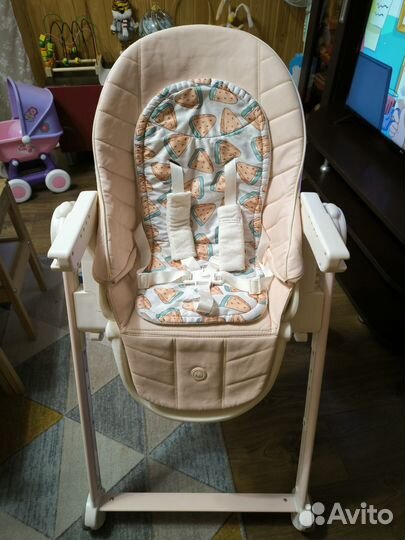 Стульчик для кормления Happy Baby Berny