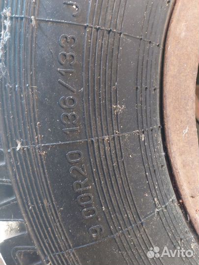 Колеса на грузовой автомобиль