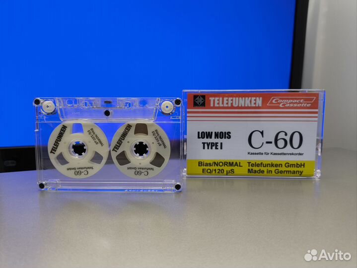 Аудиокассета Telefunken с бобинками