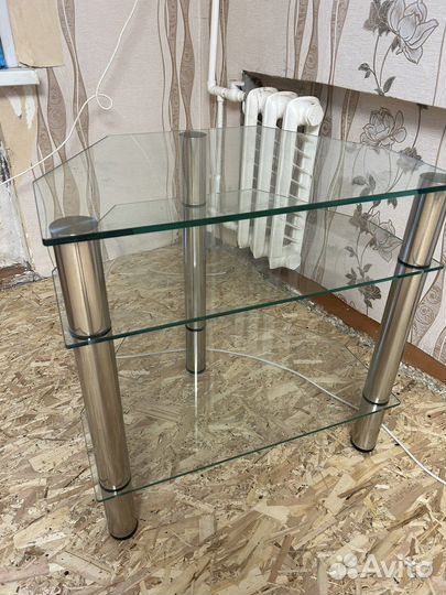 Стеклянная тумба