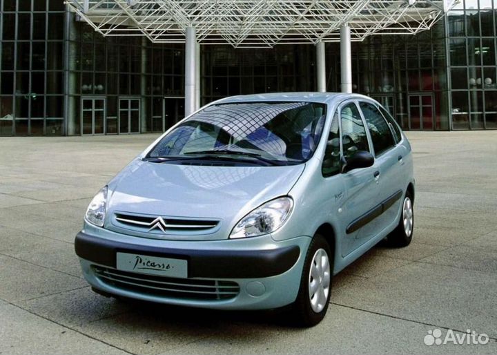 Лобовое стекло Citroen Xsara Picasso Ксара Пикассо