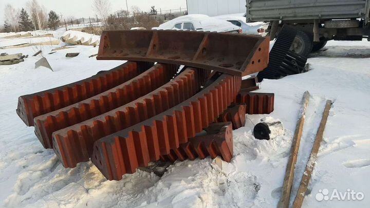 Венец зубчатый эш-10/70