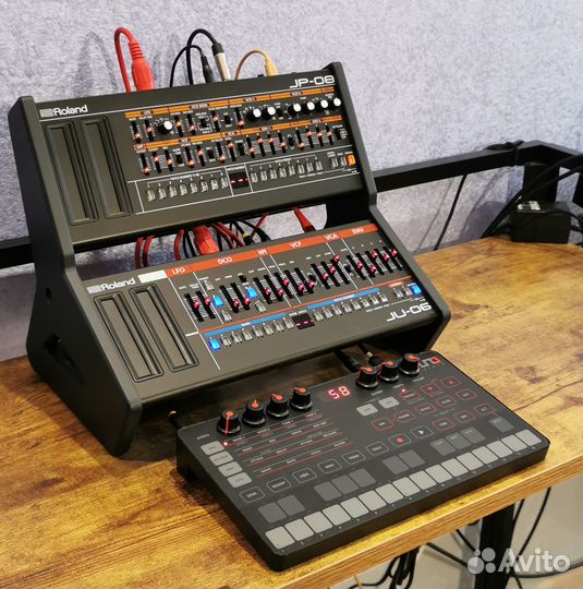 Стойка стенд подставка для Roland Boutique