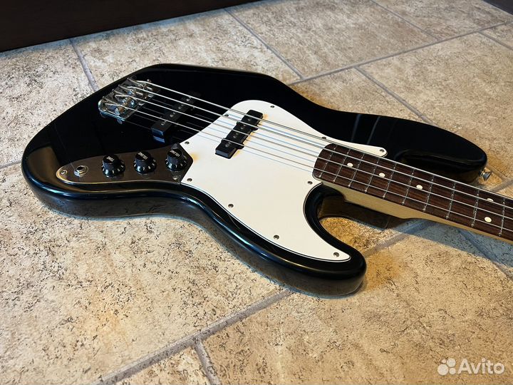 Бас гитара Fender Standard Jazz Bass Mexico 1994