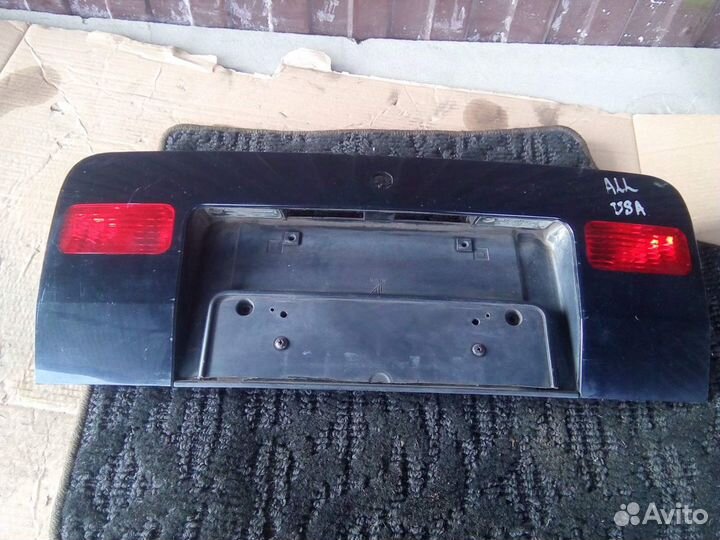 Подсветка номерного знака а6 с5 2000-2004 универса