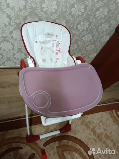 Детский столик для кормления