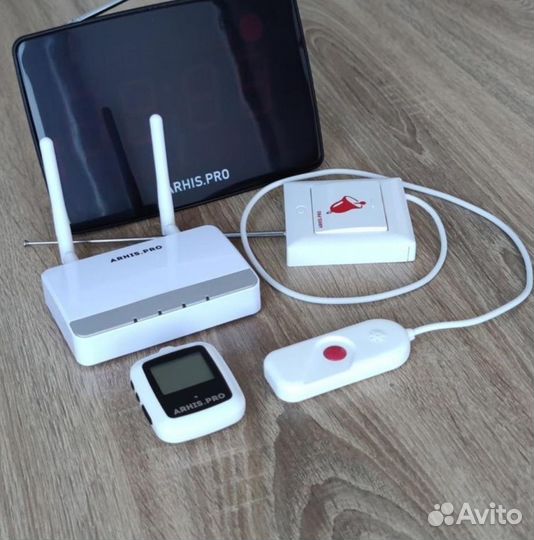 Палатная кнопка вызова персонала к больному