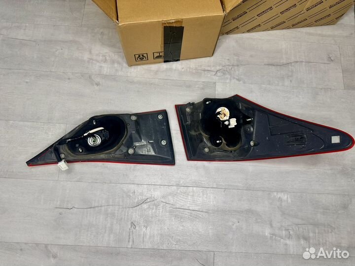 Задние правые фонари lexus gs IV 2012 - 2020