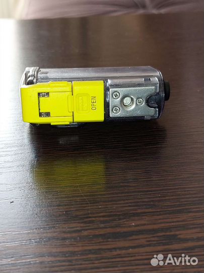 Экшн камера sony HDR-AS20