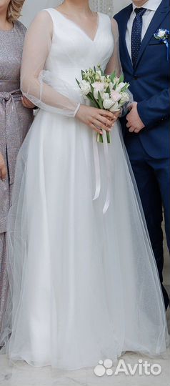 Свадебное платье