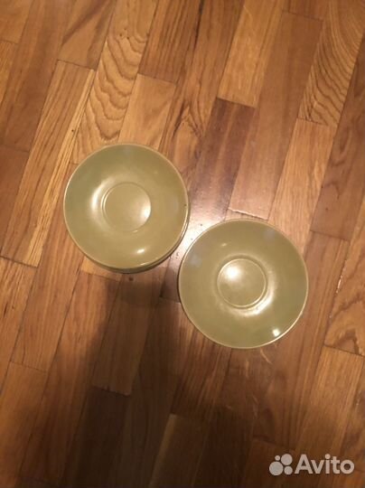 Чайные блюдца