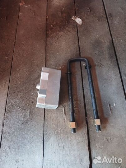 Продам проставки под рессоры на УАЗ 469