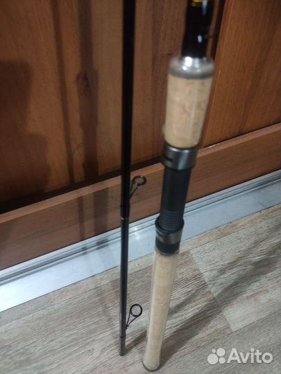 Спиннинг Yoshino shuttle.3м