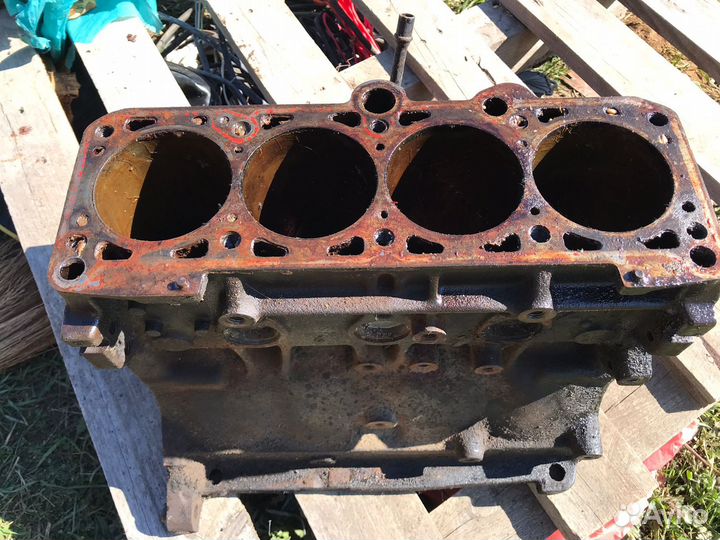 Двигатель audi 100 c4 2.0 в разборе