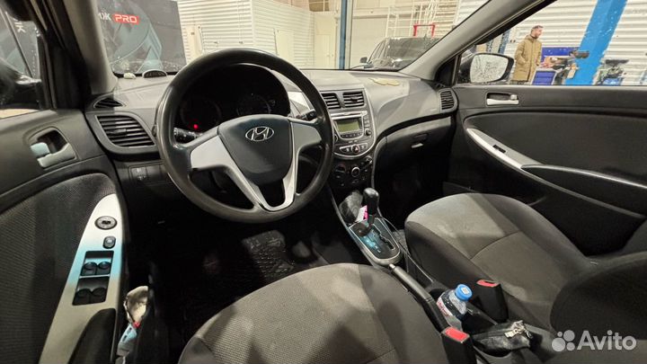 Hyundai Solaris 1.4 AT, 2013, 127 617 км