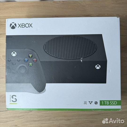 Игровая консоль Microsoft Xbox Series S 1TB