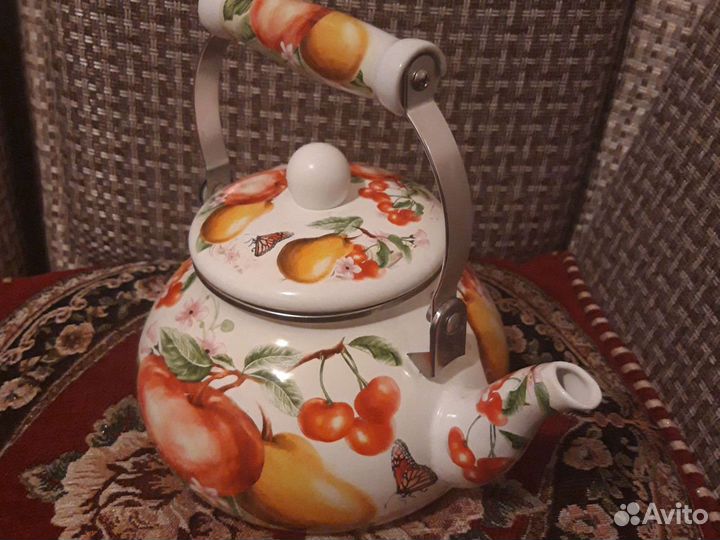 Чайник эмалированный