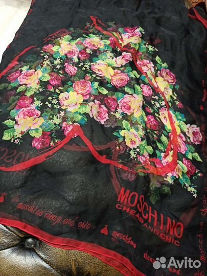 Палантин moschino оригинал италия