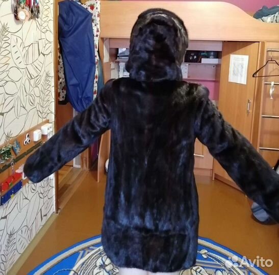 Шуба норковая с капюшоном 46-48