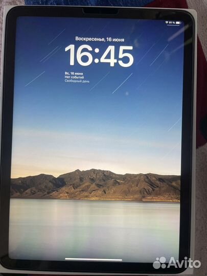 iPad air 5 64gb wifi space grey