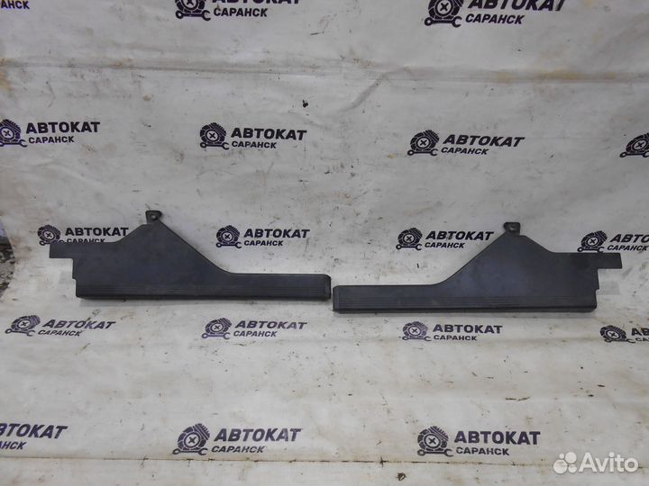 Накладка на порог задняя Mercedes W210