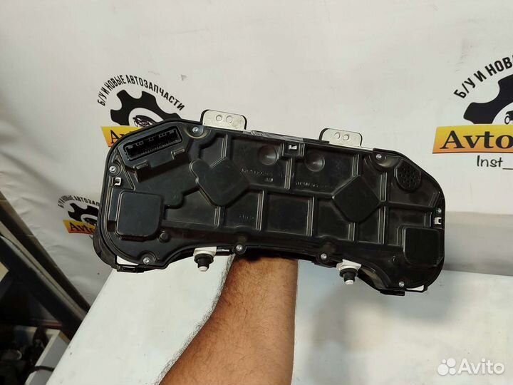 Панель приборов Toyota Corolla e150