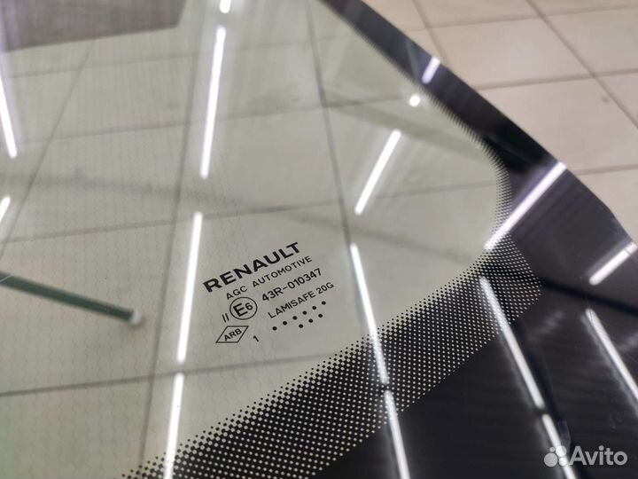 Лобовое стекло renault arkana Б/У