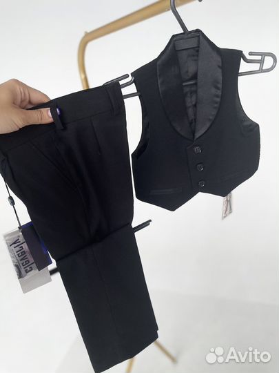 Костюм двойка черный новый 92 для мальчика