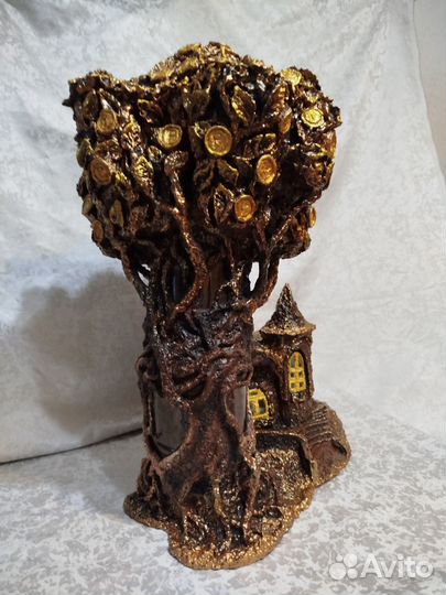 Денежное дерево (интерьер)