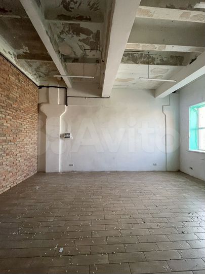 Офис с мокрой точкой, 34 м²