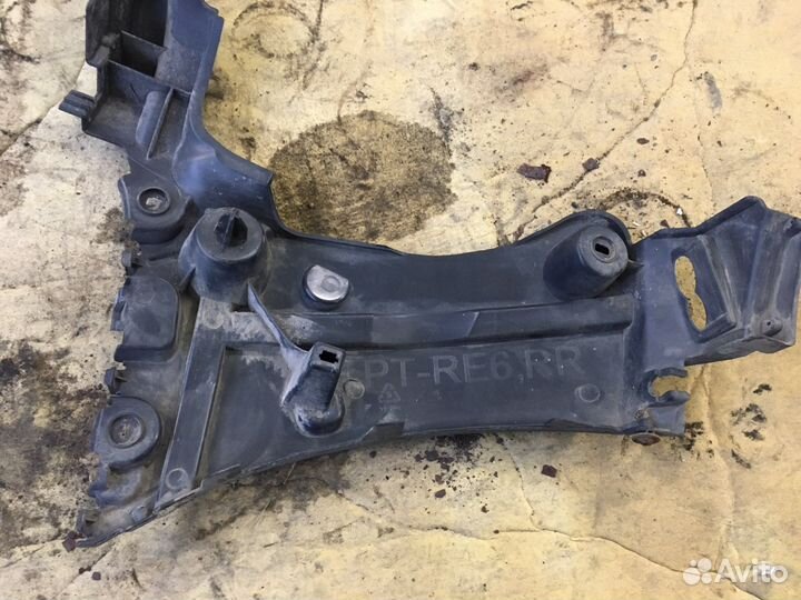 Кронштей заднего бампера Renault Kangoo 2(2258)