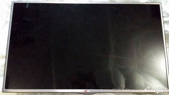 Телевизор LG 42LA615V - разбор