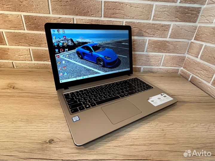 Asus F540UB (core I3-6006U+SSD 480GB+6GB+full HD)