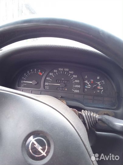 Щиток приборов Opel Vectra A Опель вектра а