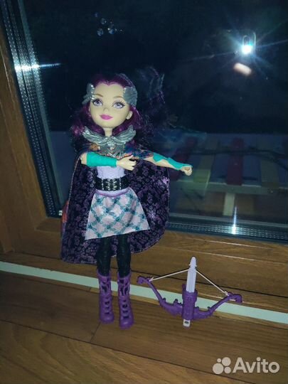 Кукла Ever After High лучница Рэйвен Квин