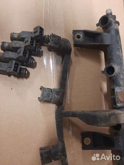 Форсунка инжекторная Peugeot Citroen 1.4