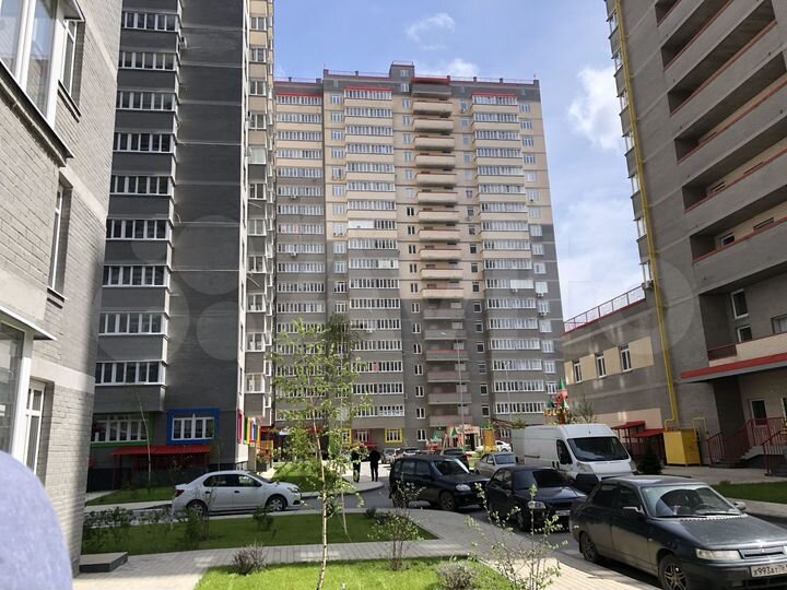 2-к. квартира, 59,4 м², 1/19 эт.