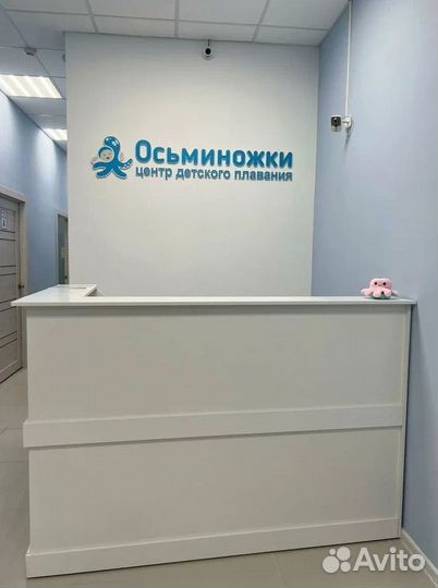 Под заказ Стойка ресепшн Крафт