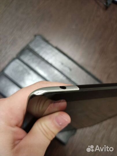 Планшет Apple iPad 4 32 GB