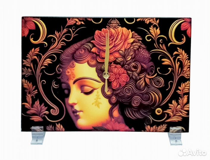 Декоративные часы чуткость