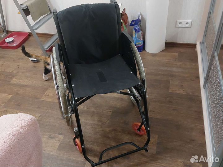Инвалидная коляска новая